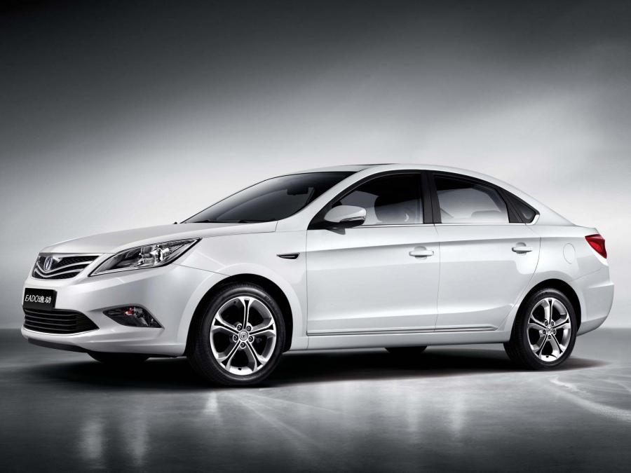  ChangAn Eado 2013 года  (фото 4 из 5)